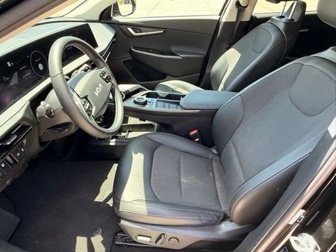 Used 2024 Kia EV6 Light RWD image 10