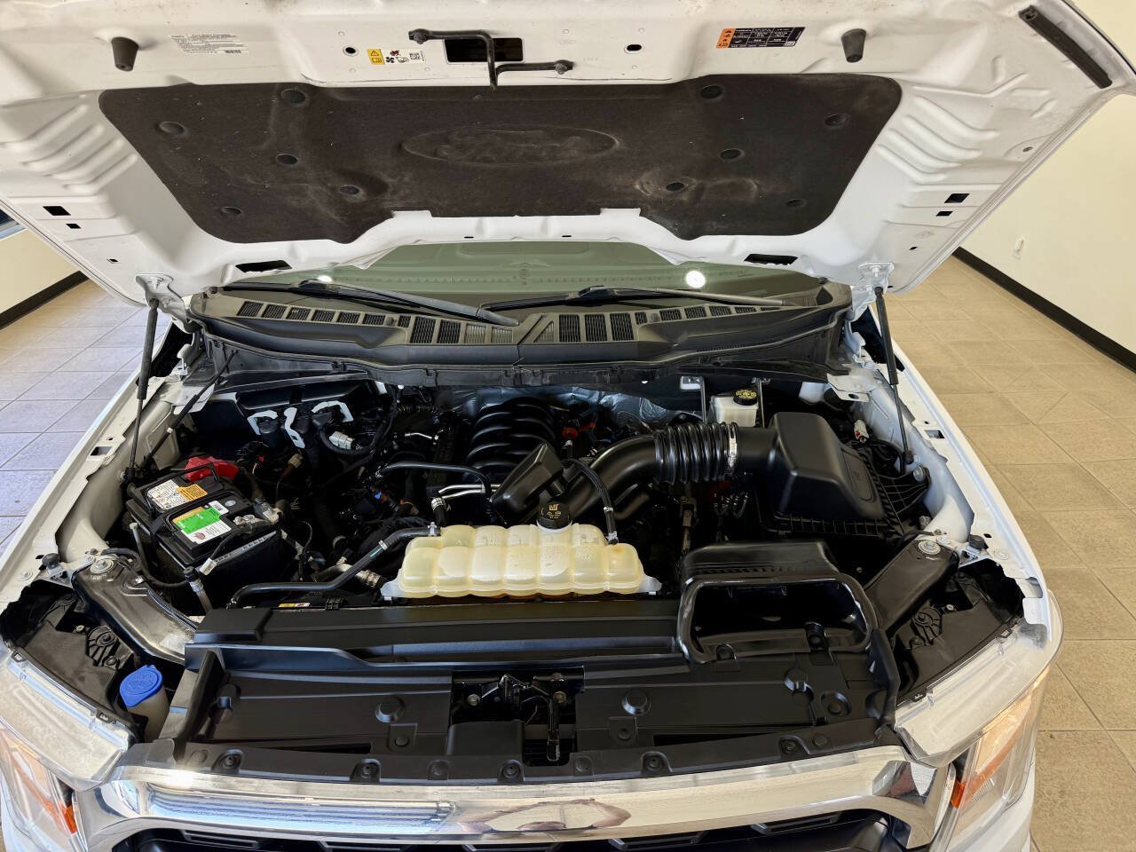 Used 2021 Ford F150 XLT w/ Equipment Group 301A Mid AWD/4WD image 32