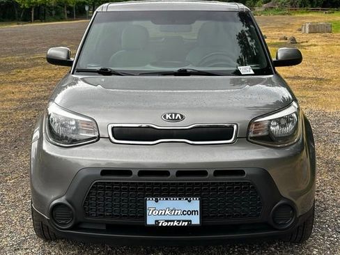 Used 2016 Kia Soul FWD image 3