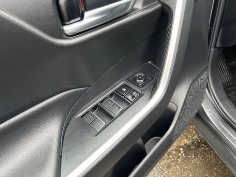 Used 2023 Toyota RAV4 XLE image 31
