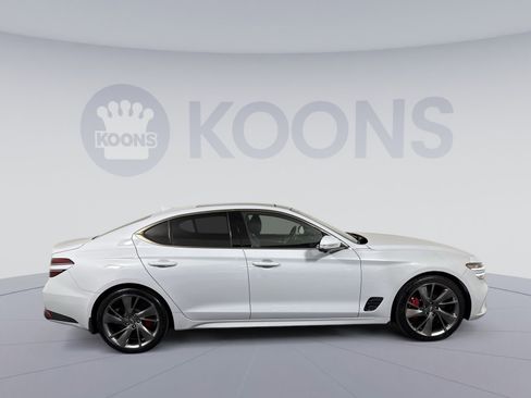 Used 2022 Genesis G70 3.3T w/ Sport Prestige Package image 8