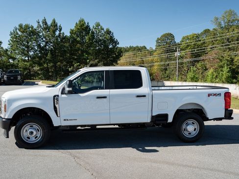 New 2026 Ford F350 XL w/ FX4 Off-Road Package AWD/4WD image 5