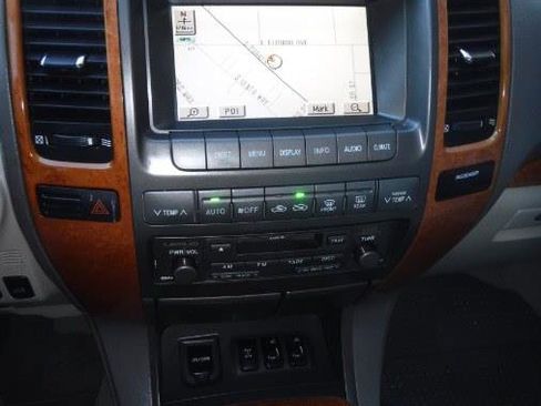 Used 2004 Lexus GX 470 image 16