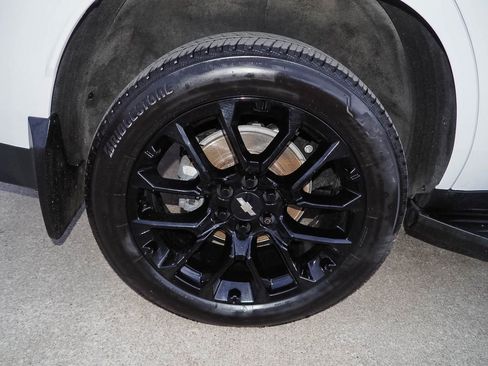 Certified 2023 Chevrolet Tahoe LT w/ Luxury Package image 40