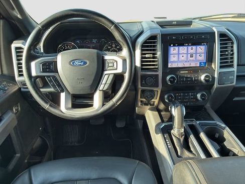 Used 2019 Ford F150 Platinum w/ Equipment Group 701A Luxury AWD/4WD image 15