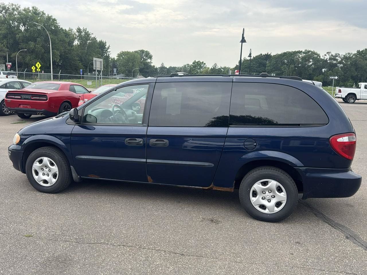 Used 2003 Dodge Grand Caravan SE FWD image 8