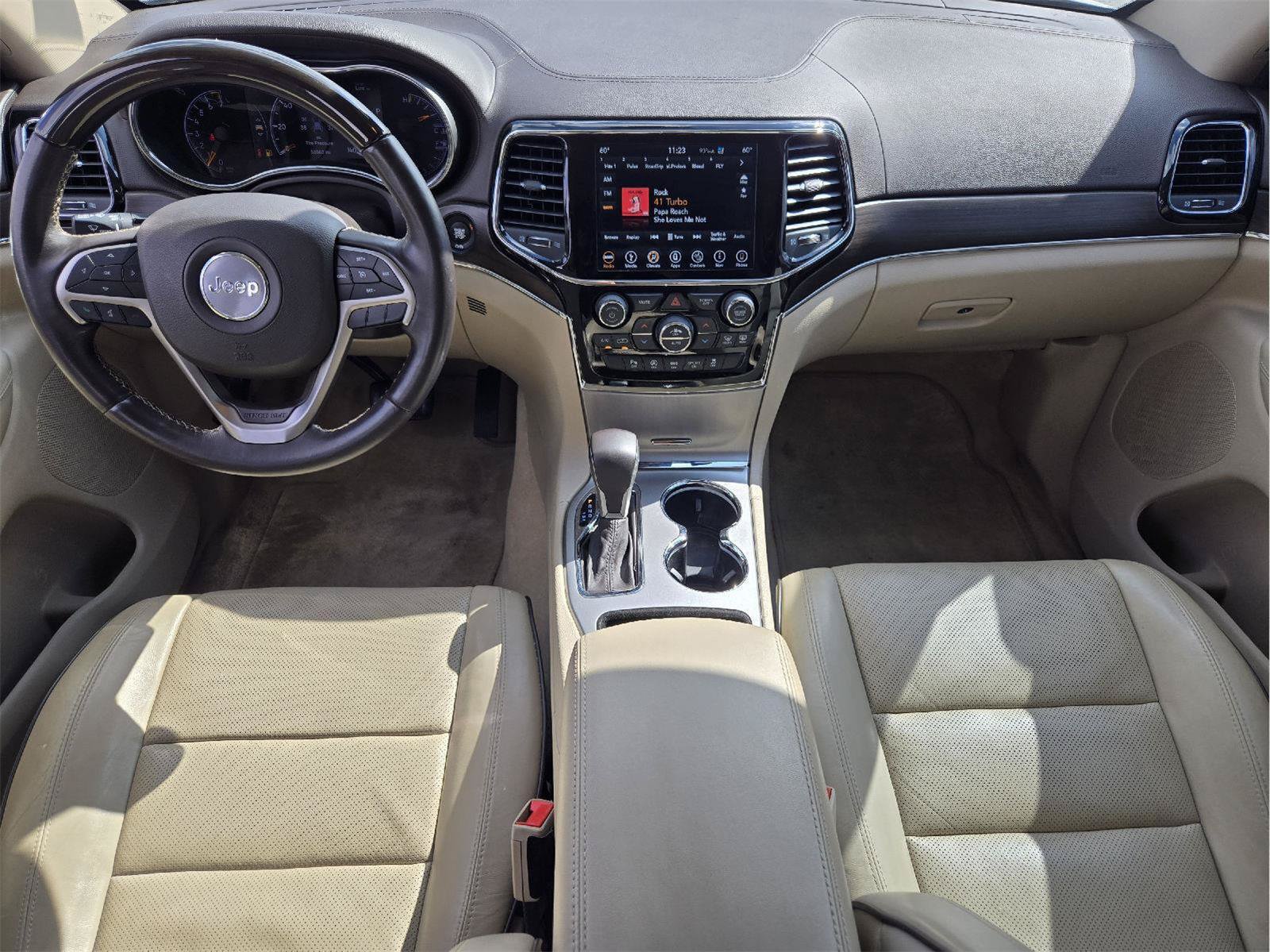 Used 2019 Jeep Grand Cherokee Overland RWD image 25