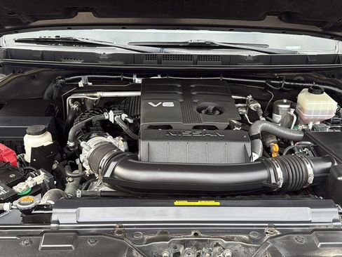 Used 2022 Nissan Frontier Pro-X RWD image 31