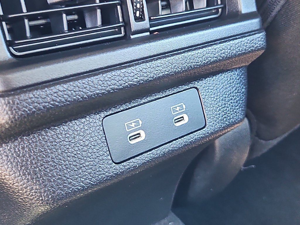 Certified 2025 Honda Accord LX image 17