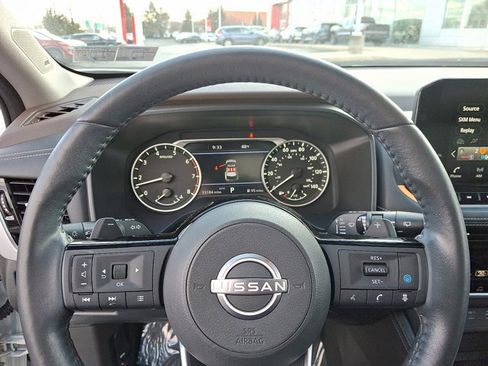 Certified 2023 Nissan Rogue SL w/ SL Premium Package image 20