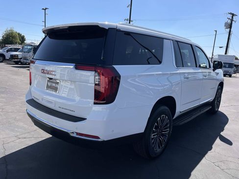 New 2026 GMC Yukon XL Elevation AWD/4WD image 5