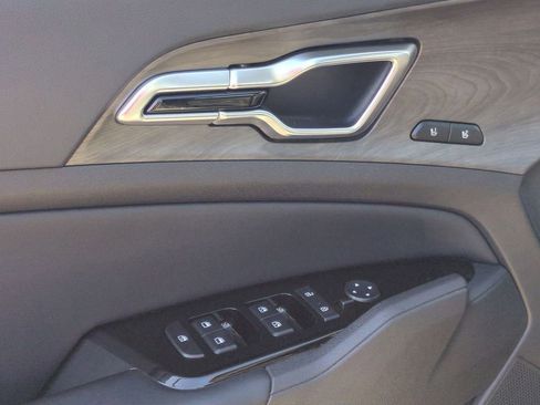 Certified 2025 Kia Sportage X-Line Prestige image 24