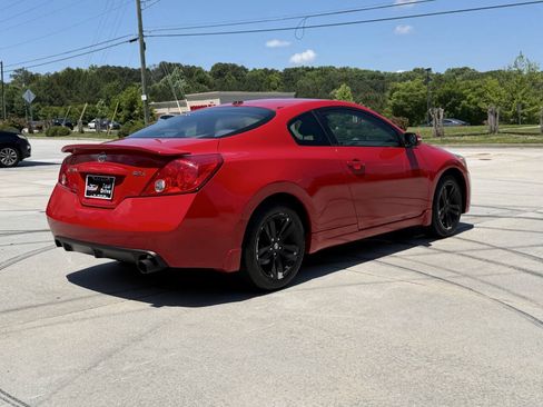 Used 2010 Nissan Altima 2.5 S w/ Premium Pkg FWD image 16