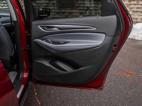 Used 2021 Buick Enclave Essence w/ Sound and Sites Package image 16