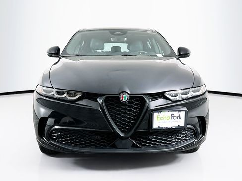 Used 2024 Alfa Romeo Tonale Veloce AWD/4WD image 2