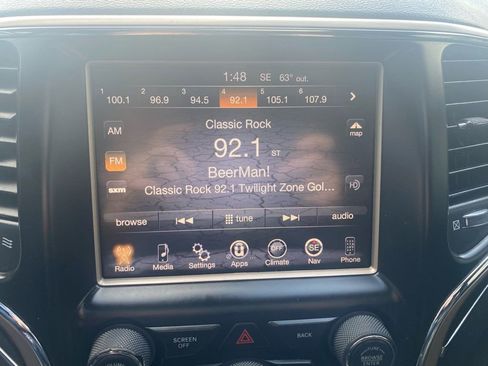 Used 2015 Jeep Grand Cherokee Limited w/ Trailer Tow Group IV image 12