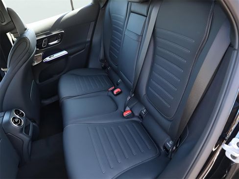 New 2026 Mercedes-Benz GLC 43 AMG 4MATIC image 23