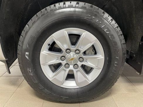 Used 2025 Chevrolet Silverado 1500 LT w/ Work Truck Package AWD/4WD image 7