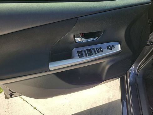 Used 2016 Toyota Prius V Three image 14