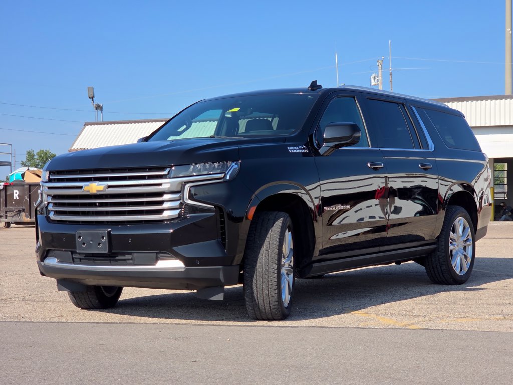 Used 2021 Chevrolet Suburban High Country w/ Premium Package AWD/4WD image 23