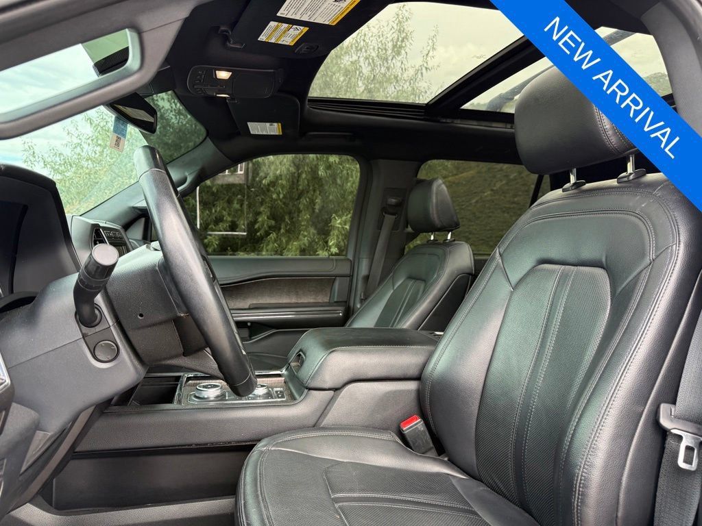 Used 2021 Ford Expedition Limited AWD/4WD image 10