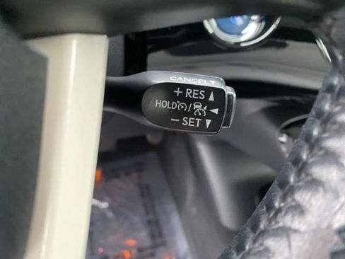 Certified 2017 Toyota Prius Three Touring w/ Carpet Mat Package FWD image 19