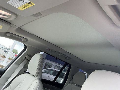 New 2026 Volvo XC90 B6 Ultra w/ Protection Package Premier AWD/4WD image 16