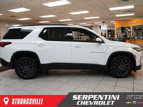 Certified 2023 Chevrolet Traverse RS image 12