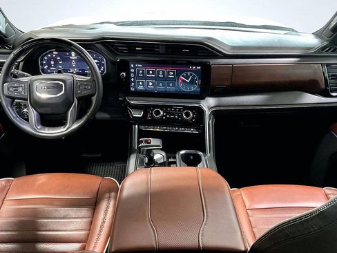 Used 2024 GMC Sierra 1500 Denali Ultimate image 16