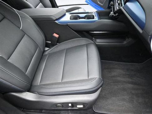 Used 2025 Chevrolet Equinox EV LT w/ Active Safety Package 3 FWD image 27
