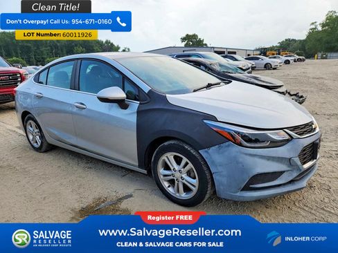 Used 2018 Chevrolet Cruze LT w/ LT Fleet Convenience Package FWD image 5