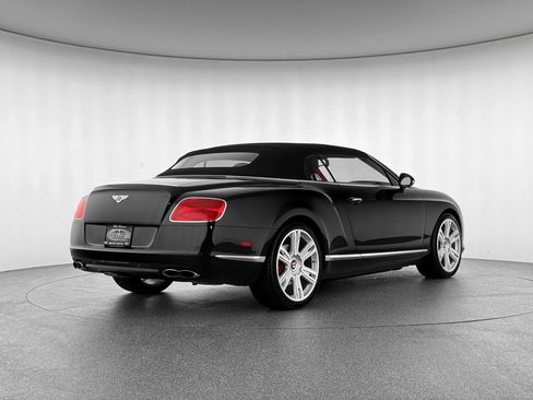 Used 2015 Bentley Continental GT image 9