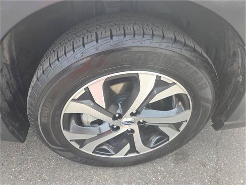 Used 2021 Subaru Outback Touring XT AWD/4WD image 10