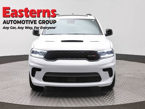 Used 2024 Dodge Durango R/T AWD/4WD image 2