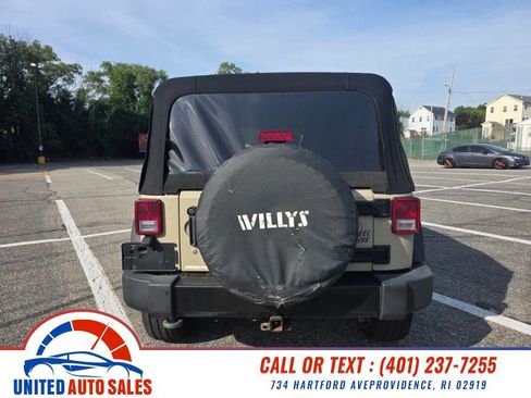 Used 2017 Jeep Wrangler Unlimited Sport AWD/4WD image 4