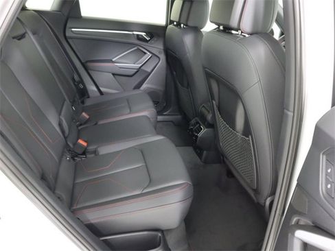 New 2025 Audi Q3 2.0T Premium Plus image 14