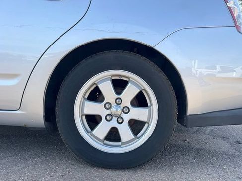 Used 2007 Toyota Prius FWD image 11