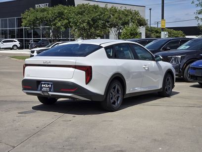 New 2026 Kia K4
