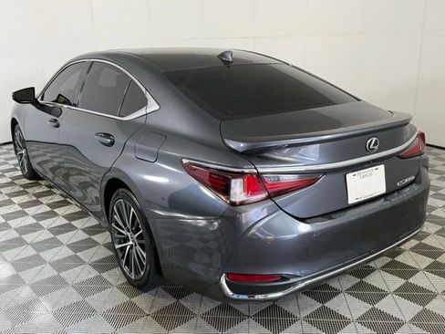 Used 2023 Lexus ES 300h 300h image 4