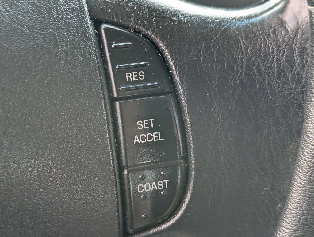 Used 2006 Ford F350 XLT AWD/4WD image 13