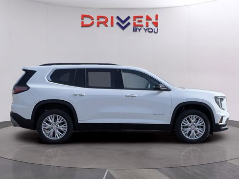 New 2026 GMC Acadia Elevation w/ Elevation Premium Package image 6