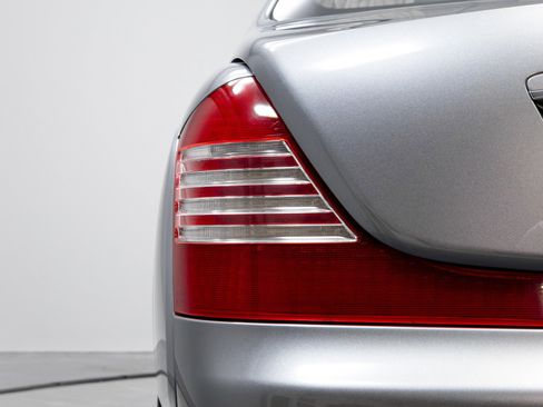 Used 2004 Maybach 57 image 64