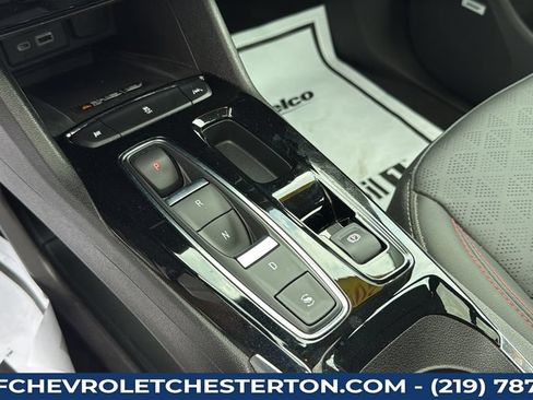 Used 2023 Chevrolet Bolt EUV Premier w/ Sun & Sound Package FWD image 30