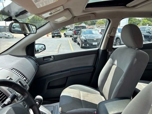 Used 2012 Nissan Sentra 2.0 SR w/ Special Edition Pkg FWD image 26