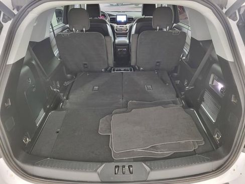 Used 2020 Ford Explorer XLT w/ Class III Trailer Tow Package AWD/4WD image 16