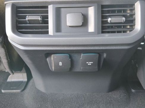 New 2025 Ford F150 XLT w/ Equipment Group 302A MID image 39