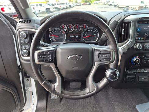Used 2020 Chevrolet Silverado 1500 LT Trail Boss w/ Convenience Package AWD/4WD image 14