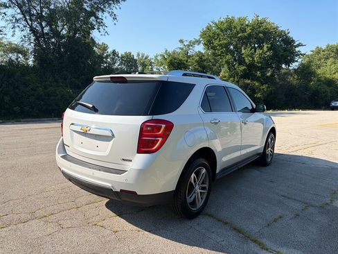 Used 2017 Chevrolet Equinox Premier w/ Enhanced Convenience Package FWD image 4