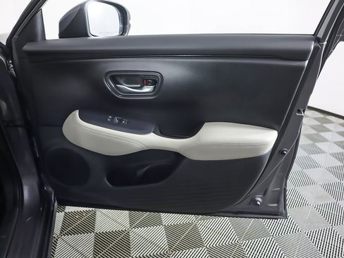 Used 2024 Honda HR-V LX image 20