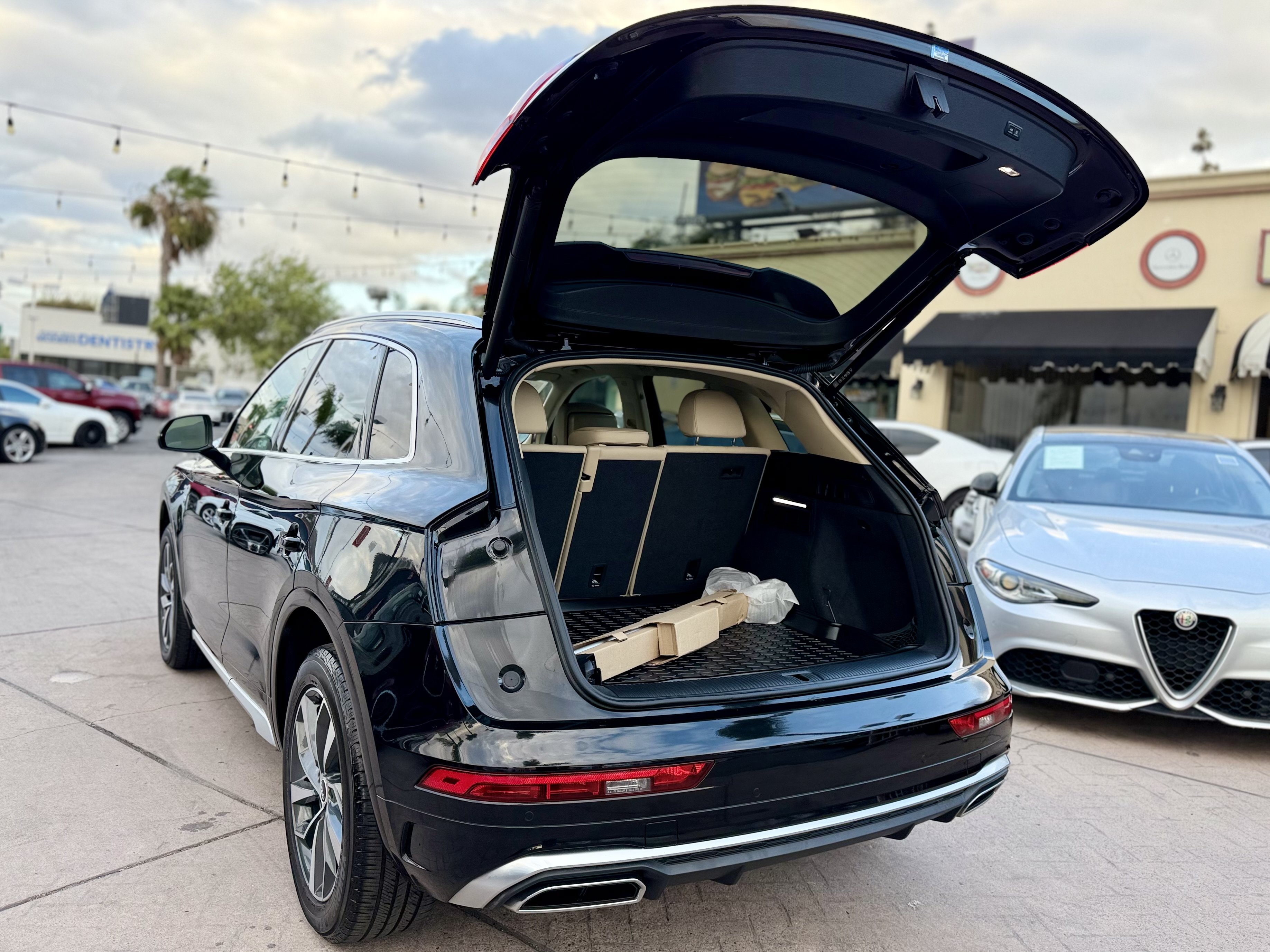 Used 2022 Audi Q5 2.0T Premium AWD/4WD image 12